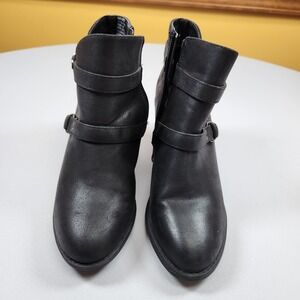JESSICA CLINE Size 9M Ankle Boot Block Heel Buckle Strap Inside Zip Black